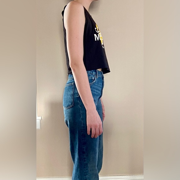 Lightning bolt cropped muscle tee - Picture 2 of 2